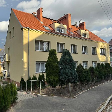 Apartament Dana Browna Jelenia Gora Exterior photo