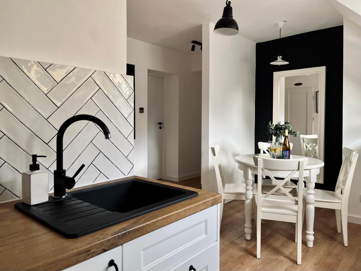 Apartament Dana Browna Jelenia Gora Exterior photo